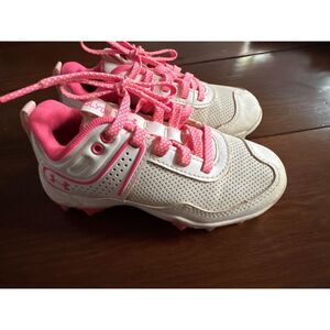Under Armour Pink and White GLYDE Girls Softball Cleats Size 11K